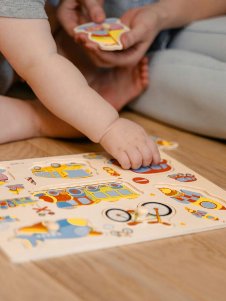 30+ Screen-Free, No-Prep Activities for Toddlers (That You Can Set Up in Seconds!)