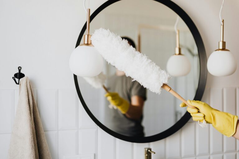Monthly Deep Cleaning Checklist for Moms Who Don’t Have Time (+ Free Printable!)