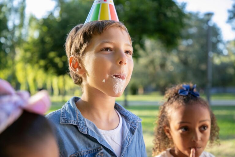 🎉 Birthday Gift Ideas for 6-Year-Old Boys (That They’ll Actually Use)